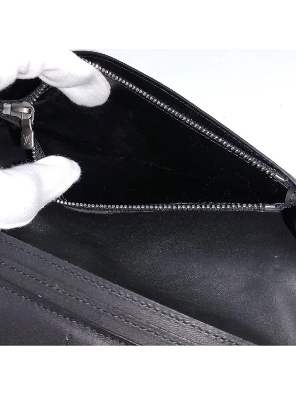 Louis Vuitton Portefeuille Brazza Wallet Damier Infini Onyx Black